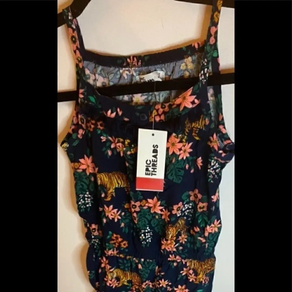 💥Epic threads girls super cute floral print jump suit size : 4 T